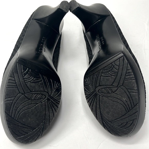 Women's Bernie Mev New York , Fabulous Pump - Black Color - Size US 8.5 Euro 39 - Picture 8 of 11